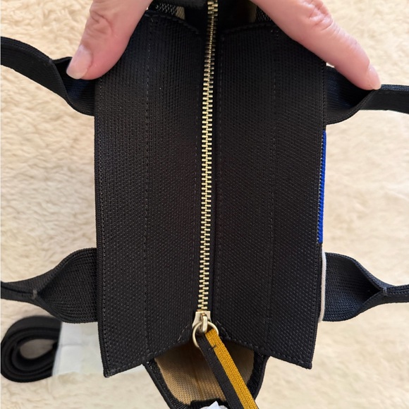 New in Box & Authentic Rothy’s The Mini Hand Bag - Piano Keys - Picture 3 of 8